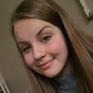 Meet your Posher, Mackenzie